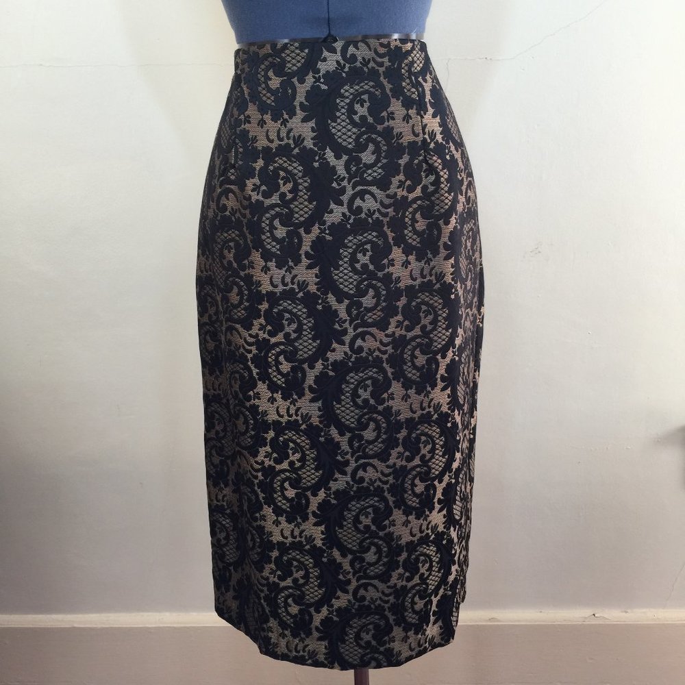 Women's Worthington Gold and Black Brocade Skirt Size 12T